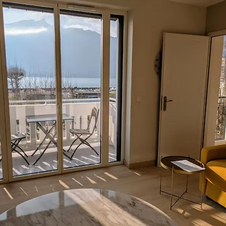 Апартаменты La Du Petit Port - & *