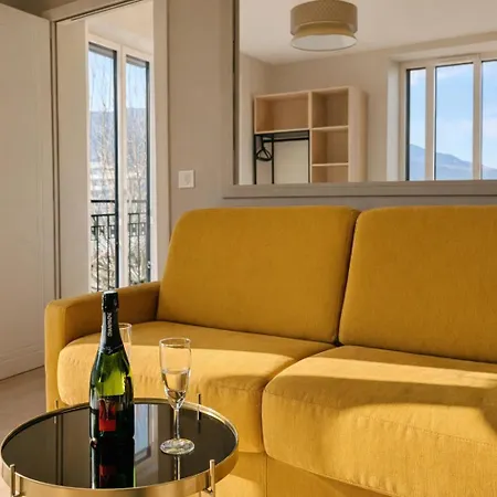 La Du Petit Port - & Apartman
