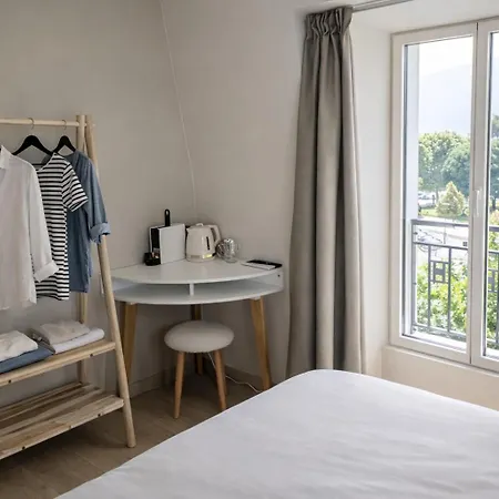 La Du Petit Port - & Apartment