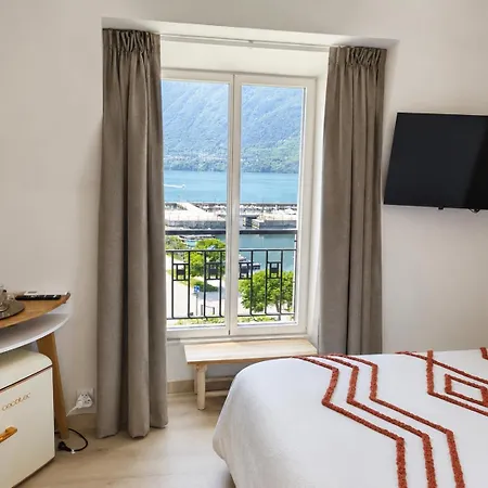 La Du Petit Port - & Apartment