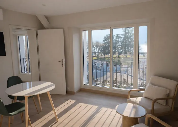 Apartment La Du Petit Port - & Aix-les-Bains