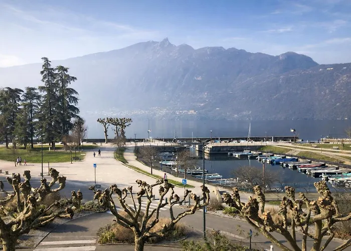 Apartment La Du Petit Port - & *